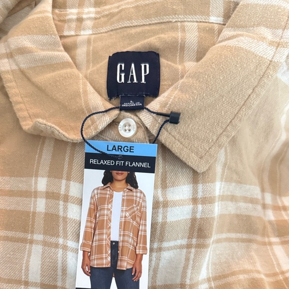 GAP Beige Checkered Flannel Shirt NWT - Picture 2 of 4